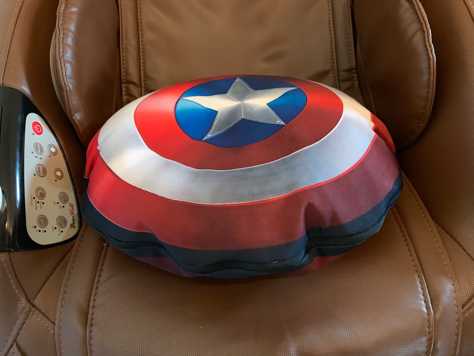Husa perna personalizata pe rotund, print textil Captain America 2